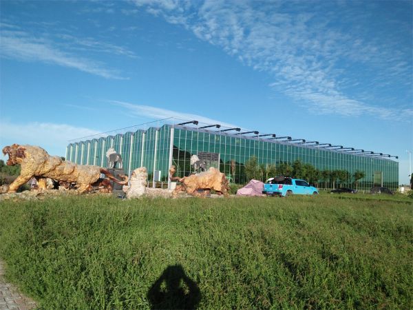玻璃智能溫室